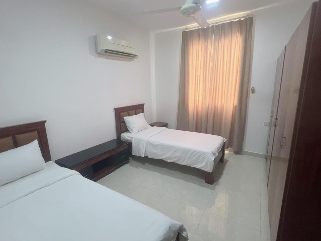 Golden Seasons Furnished 9 *